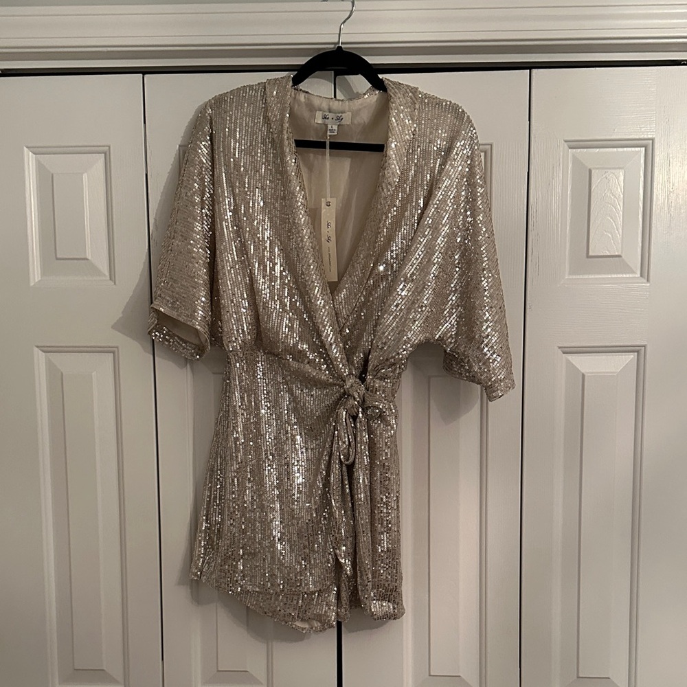 NWT New Years Eve Sparkling Champagne Gold Sequin Romper
